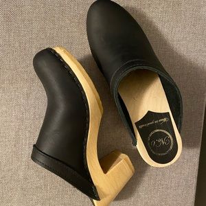 No.6 old school clog